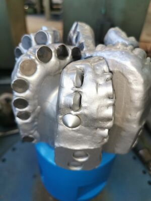 5.875 인치 스틸 보디 PDC 다이아몬드 오일 가스 뚫기 비트